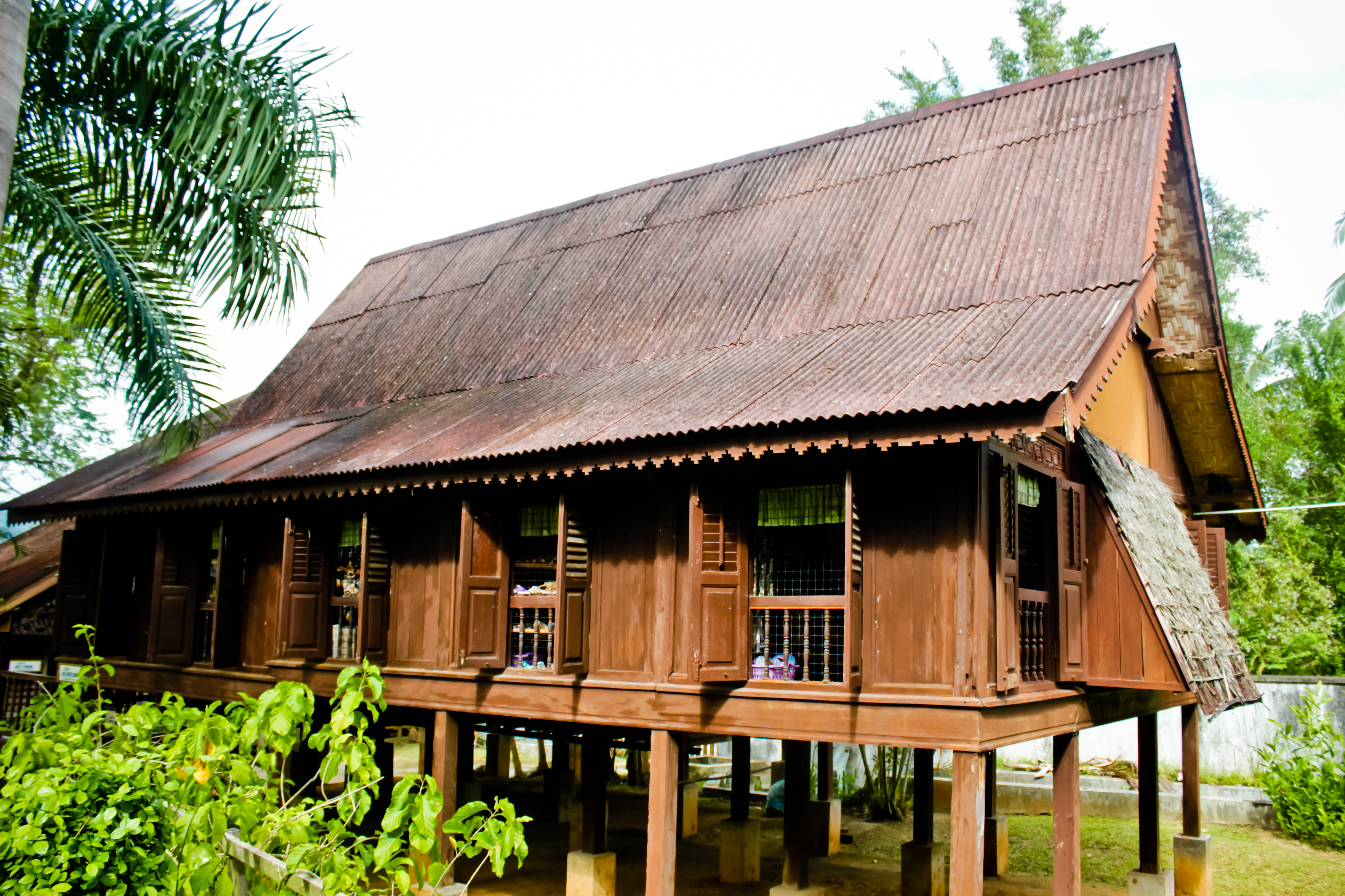 traditional-malaysian-house.jpg